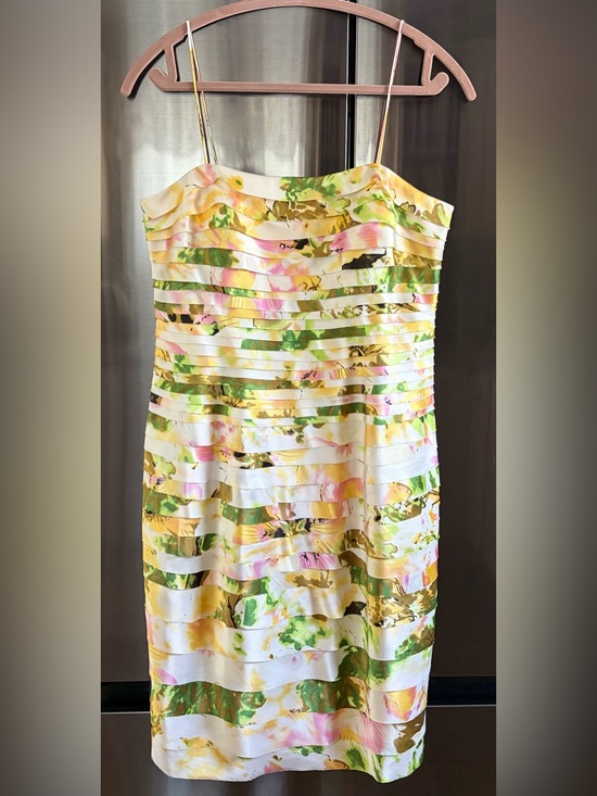 JS Collections Dresses & Skirts - JS Collections Floral Ribbon Tiered Cocktail Dress Shawl 10 Feminine Wedding EUC